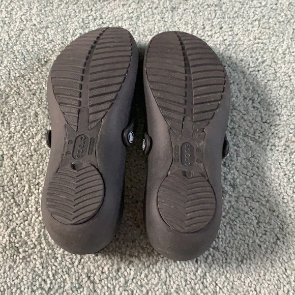 Crocs Womens Mary Janes Black Size 6 - Picture 3 of 4